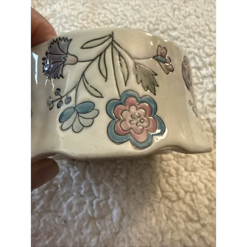Toyo Inspirations Jena Hall For Toyo Trading Co. Floral 4.5